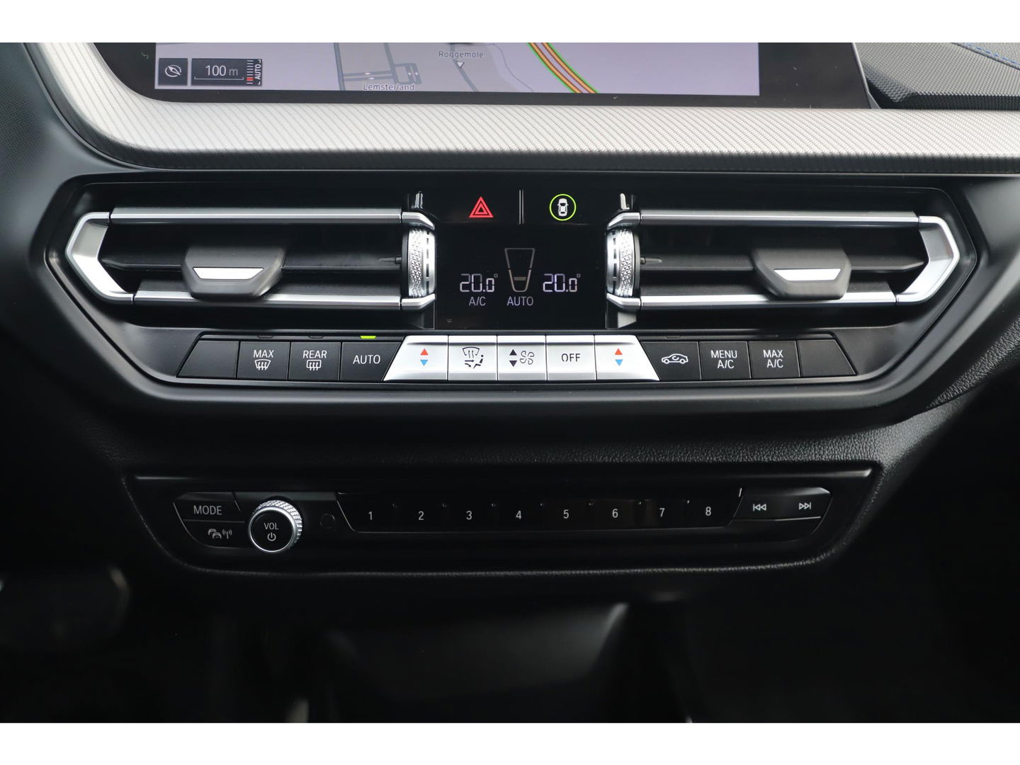 BMW 1-serie 118i Business Edition M Sport Automaat Black Optic Virtual Cockpit Sfeerverlichting Navigatie Carplay Android Sportstoelen Clima Cruise PDC