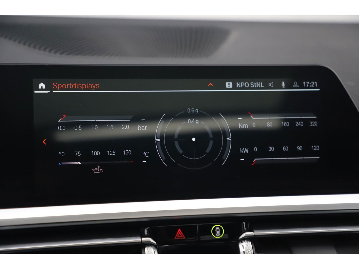 BMW 3 Serie 318i High Executive Edition Automaat Black Optic Schuifdak Full LED Digital Cockpit Vol Lederen Sportstoelen Navigatie Draadloos Carplay Bluetooth Achteruitrijcamera 18 inch M Sport Velgen