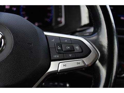Volkswagen Transporter 2.0 TDI L2H1 32 DC Bulli Virtual, Camera, Carplay, 199PK, LED, NAVI, Sensoren, Mutlimedia, Automaat, Stoelverwarming, Standkachel