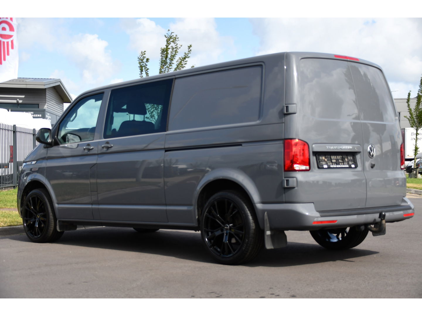 Volkswagen Transporter 2.0 TDI L2H1 32 DC Bulli Virtual, Camera, Carplay, 199PK, LED, NAVI, Sensoren, Mutlimedia, Automaat, Stoelverwarming, Standkachel