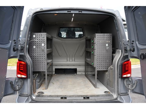 Volkswagen Transporter 2.0 TDI L2H1 32 DC Bulli Virtual, Camera, Carplay, 199PK, LED, NAVI, Sensoren, Mutlimedia, Automaat, Stoelverwarming, Standkachel