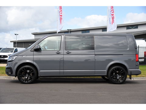 Volkswagen Transporter 2.0 TDI L2H1 32 DC Bulli Virtual, Camera, Carplay, 199PK, LED, NAVI, Sensoren, Mutlimedia, Automaat, Stoelverwarming, Standkachel