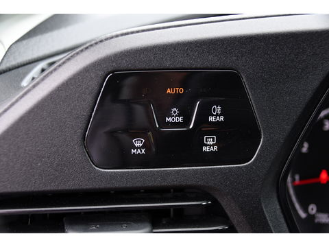 Volkswagen Caddy Cargo 1.5 TSI Exclusive PB Edition Adaptieve Cruise, Camera, Carplay, Stoelverwarming, Automaat, LED, Trekhaak, UNIEK!