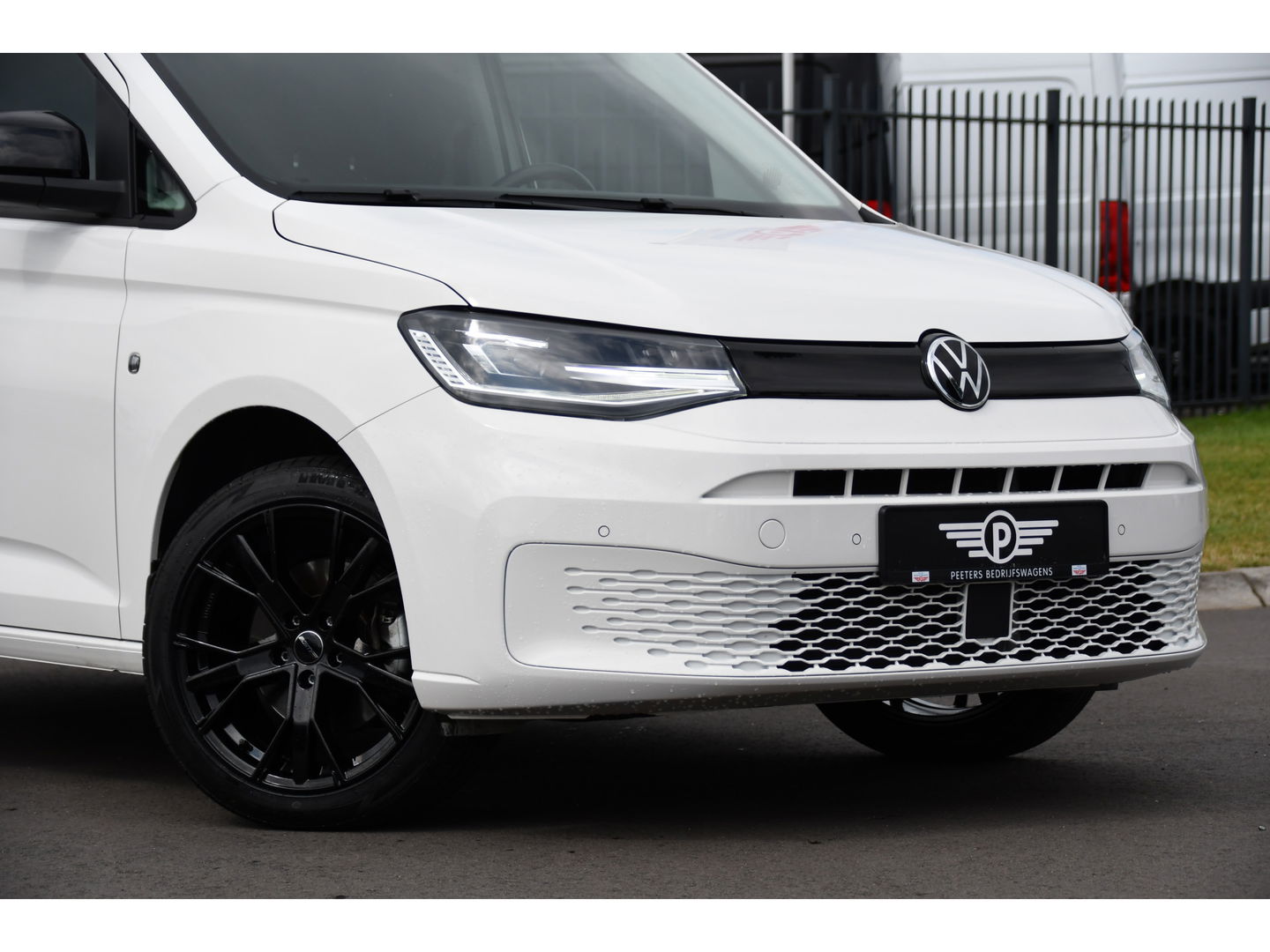 Volkswagen Caddy Cargo 1.5 TSI Exclusive PB Edition Adaptieve Cruise, Camera, Carplay, Stoelverwarming, Automaat, LED, Trekhaak, UNIEK!