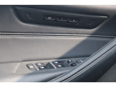 BMW 5 Serie Touring 530i High Executive 252PK M Sport Laser LED Panoramadak Harman Kardon Wegklapbare Trekhaak Nappa Leder Memory Sfeerverlichting Shadow Line 360 Camera