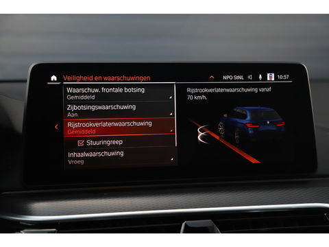 BMW 5 Serie Touring 530i High Executive 252PK M Sport Laser LED Panoramadak Harman Kardon Wegklapbare Trekhaak Nappa Leder Memory Sfeerverlichting Shadow Line 360 Camera