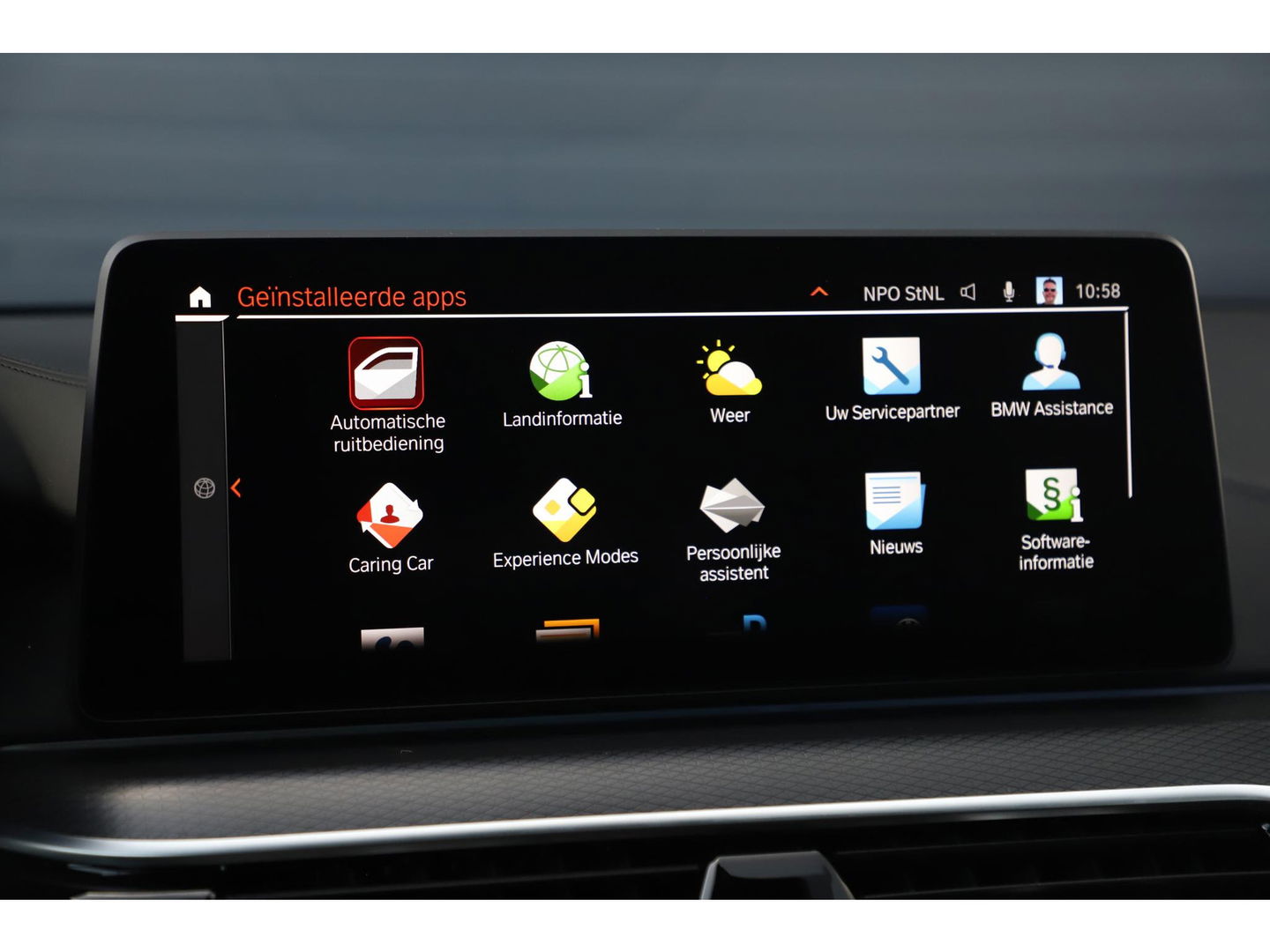 BMW 5 Serie Touring 530i High Executive 252PK M Sport Laser LED Panoramadak Harman Kardon Wegklapbare Trekhaak Nappa Leder Memory Sfeerverlichting Shadow Line 360 Camera