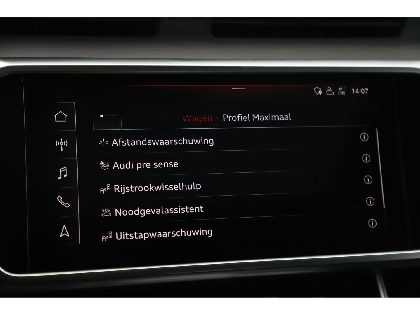 Audi RS7 4.0 TFSI RS 7 Sportback Quattro 600PK Fabrieksgarantie 22 inch Keramisch B&O High End Alcantara Hemel Dynamic Plus Pack 4-wiel Sturing Softclose Stoelverkoeling Panoramadak Laser LED HUD 360 Camera Full Options! Nieuwstaat!