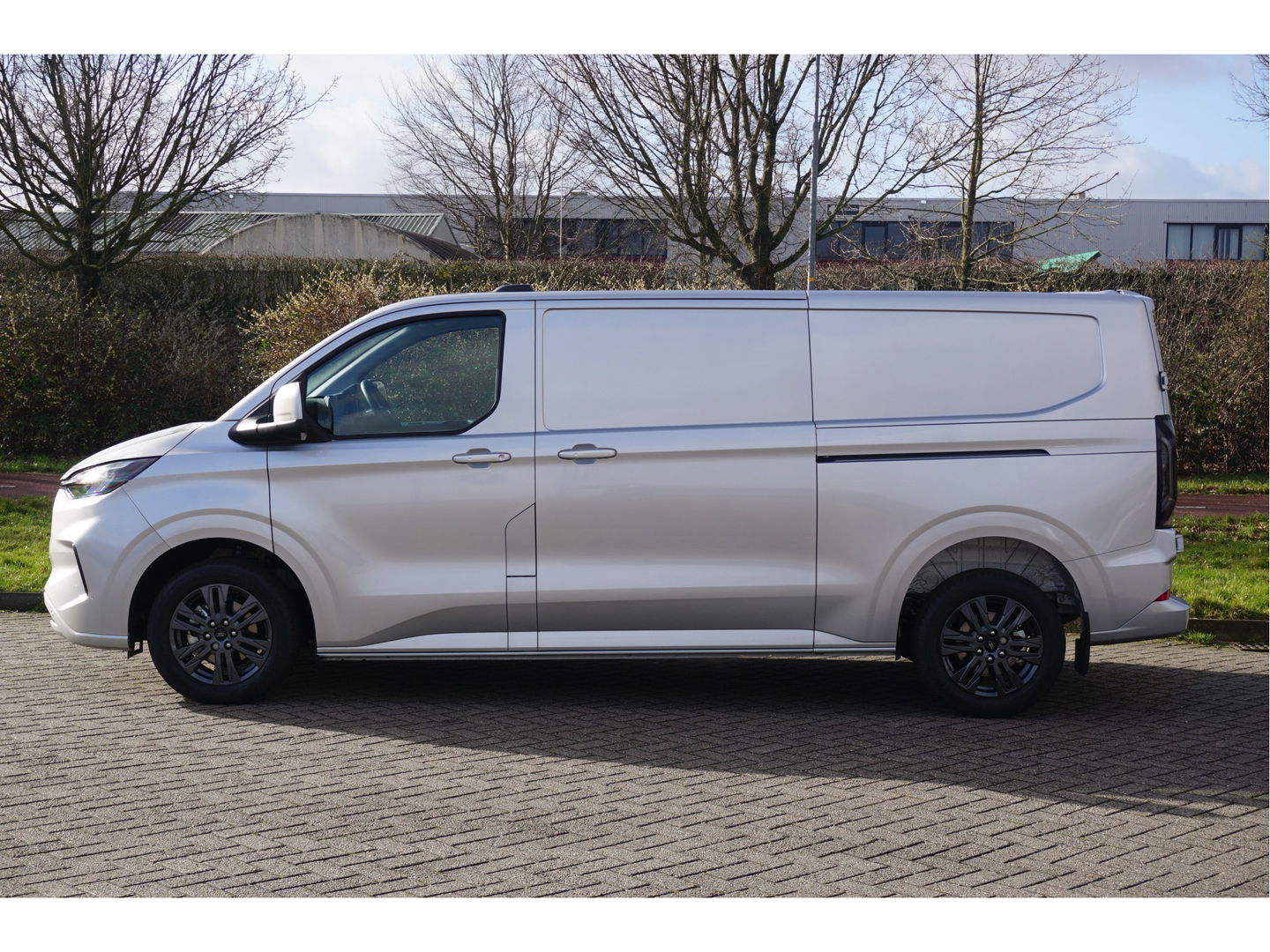 Ford Transit Custom 300L 170PK Limited AUT BPM VRIJ!! Navi, ACC, Trekhaak, 360° Cam, 17" LM, 2x Schuifdeur!! NR. 112