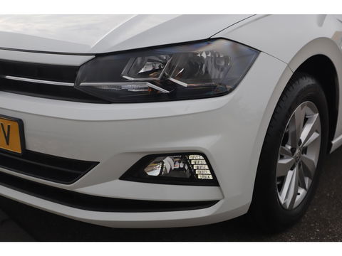 Volkswagen Polo 1.0 TSI Comfortline 95PK NAP 15 inch LMV Navigatie Carplay Android Adaptive Cruise Airco LED