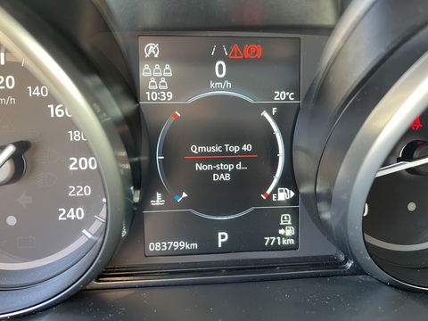 Land Rover Discovery 3.0 Sd6 306pk Landmark Edition grijs kenteken automaat / € 49.950 ex btw / lease vanaf € 950 / leer / trekhaak 3500 kg trekgewicht / navi / cruise / camera !
