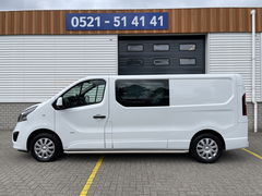 Opel Vivaro 1.6 CDTI 125pk L2H1 DC 5 persoons Sport EcoFlex / rijklaar € 17.950 ex btw / lease vanaf € 401 / stoelverwarming / airco / cruise / trekhaak / navi / pdc !