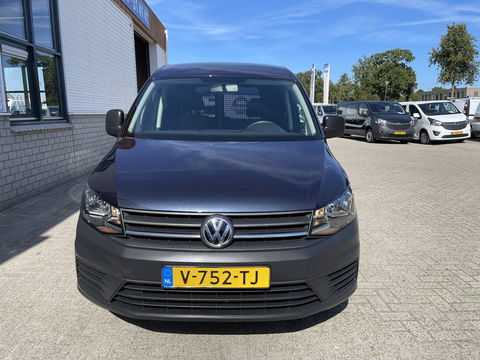 Volkswagen Caddy 2.0 TDI L1H1 BMT Trendline / rijklaar € 10.950 ex btw / lease vanaf € 236 / airco / cruise / donker blauw metallic / electrische laadruimte ventilatie !