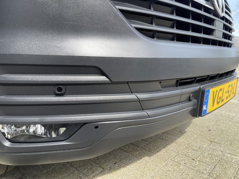 Volkswagen Transporter T6.1 / 2.0 TDI 110pk L2H1 28 Comfortline / vaste prijs rijklaar € 18.950 ex btw / lease vanaf € 366 / airco / achteruit rijcamera / dichte achterdeuren / pdc voor en achter !