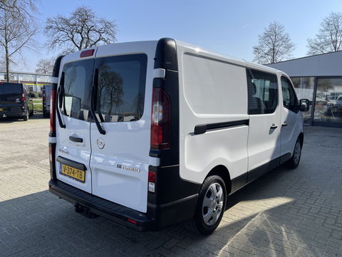 Opel Vivaro 1.6 CDTI 125pk L2H1 DC 5 persoons Edition EcoFlex / vaste prijs rijklaar € 15.950 ex btw / lease vanaf € 311 / airco / cruise / navi / trekhaak 2000 kg / pdc achter !