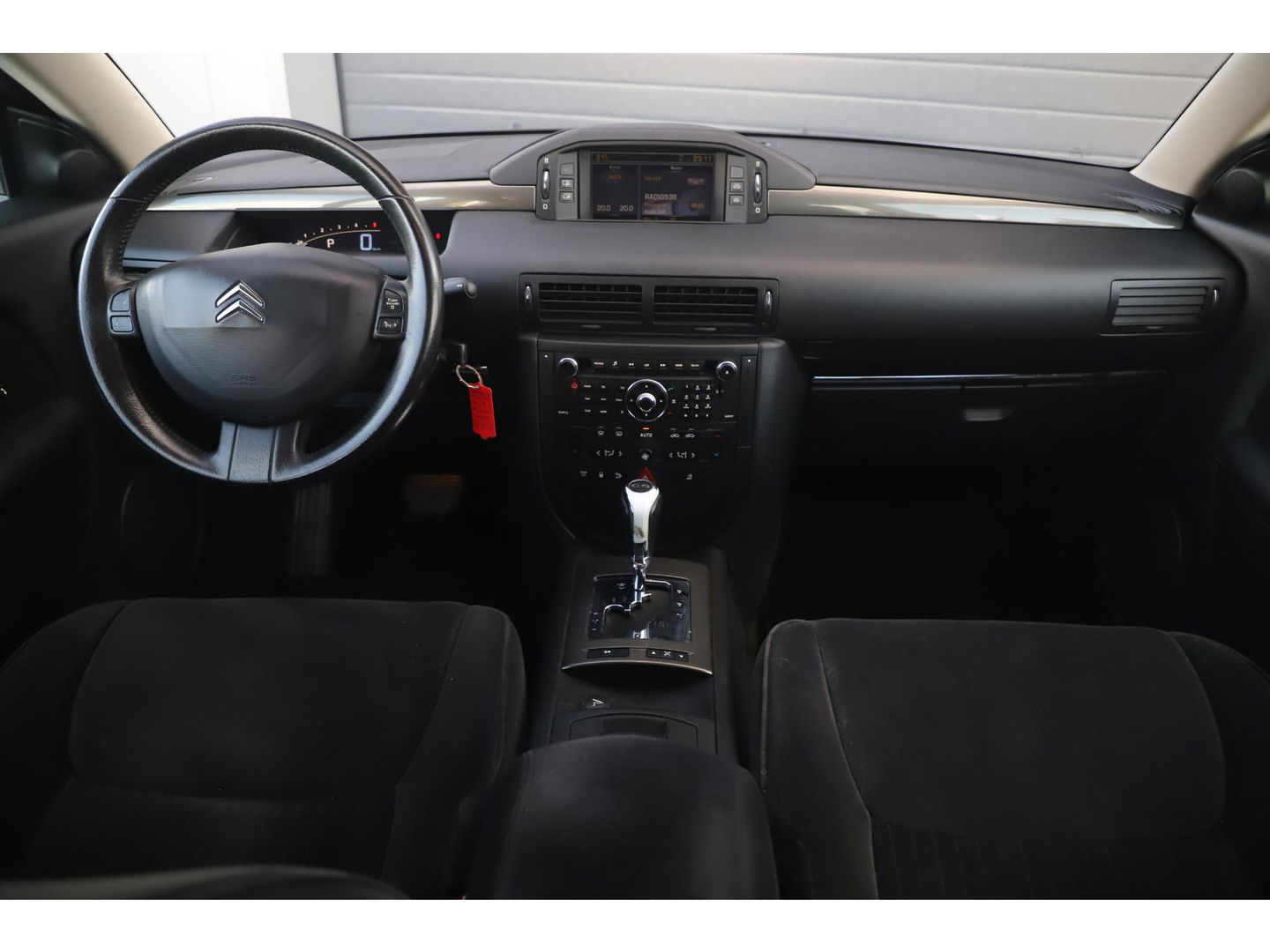 Citroën C6 2.7 HdiF V6 Automaat Origineel NL NAP! Navigatie Parkeersensor Xenon 18 inch LMV Hydraulische Vering