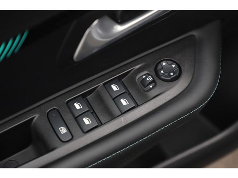 Peugeot e-208 EV Allure 50 kWh Automaat Half Leder Navigatie Camera Clima Cruise PDC LMV Carplay Android Bluetooth