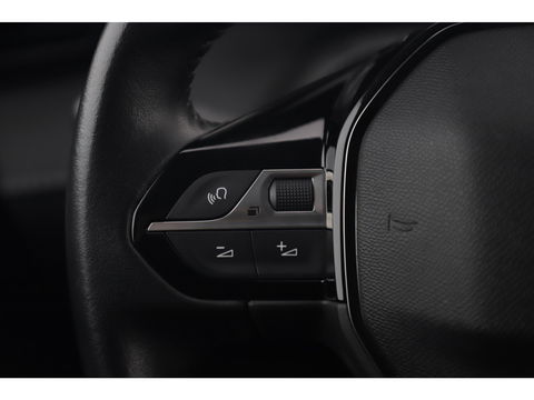 Peugeot e-208 EV Allure 50 kWh Automaat Half Leder Navigatie Camera Clima Cruise PDC LMV Carplay Android Bluetooth