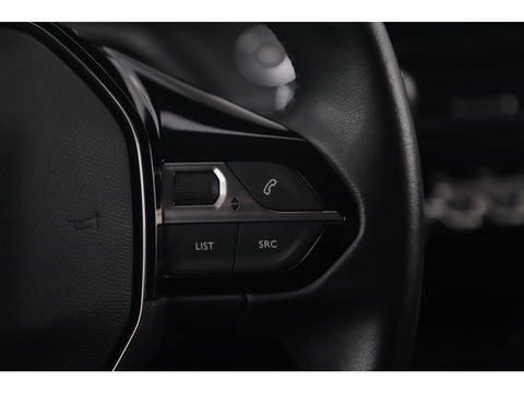 Peugeot e-208 EV Allure 50 kWh Automaat Half Leder Navigatie Camera Clima Cruise PDC LMV Carplay Android Bluetooth