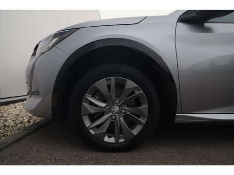 Peugeot e-208 EV Allure 50 kWh Automaat Half Leder Navigatie Camera Clima Cruise PDC LMV Carplay Android Bluetooth