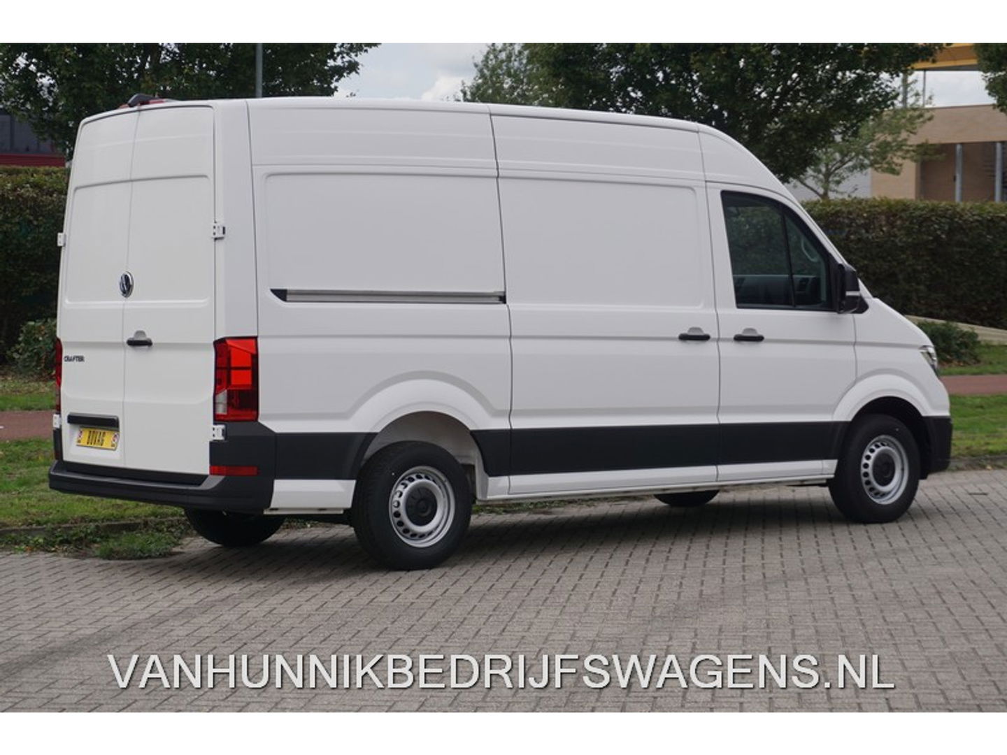 Volkswagen Crafter 35 177PK L3H3 AUT BPM VRIJ!! Airco, Navi, Camera, Cruise, Gev. Stoel 270Gr Deur!! NR. 267