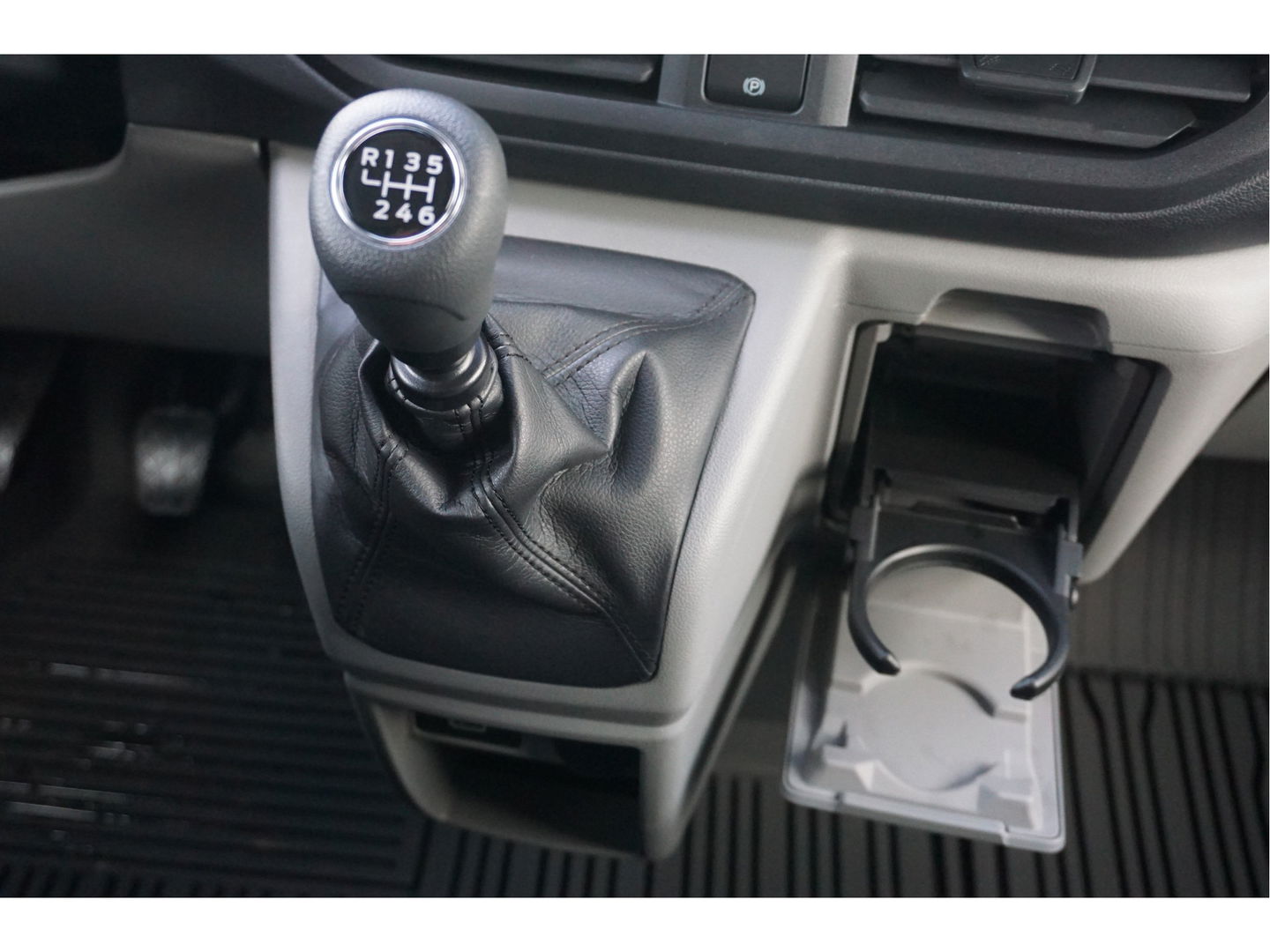 Ford Transit Custom 300S 136PK Trend BPM VRIJ!! Sync 4 12" Apple CP/Android A, Cam, LED, Trekhaak!! NR. 292