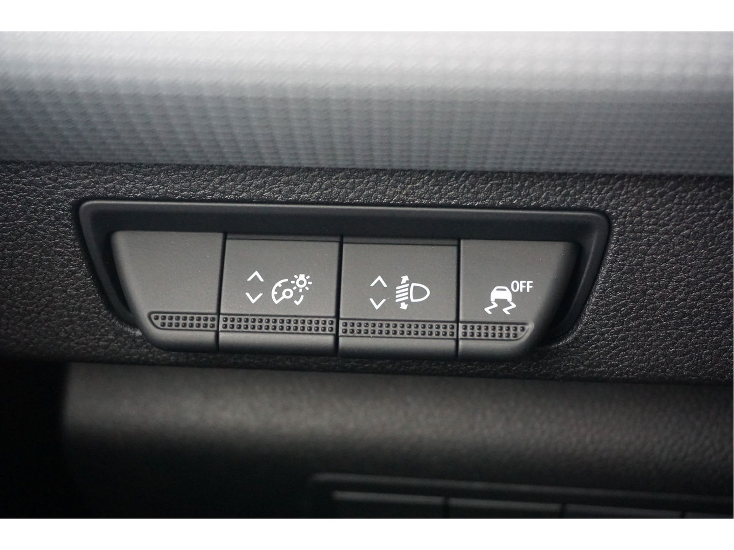 Renault Kangoo E-Tech N-Connecta L1 45 kWh BPM VRIJ Automaat 4 jaar garantie!! NR. 107