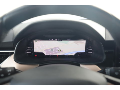 Škoda Kamiq 1.0 TSI Business Edition 116PK Virtual Cockpit Navigatie Stoelverwarming Clima Cruise Parkeersensors 16 inch LMV Carplay Android Getint Glas