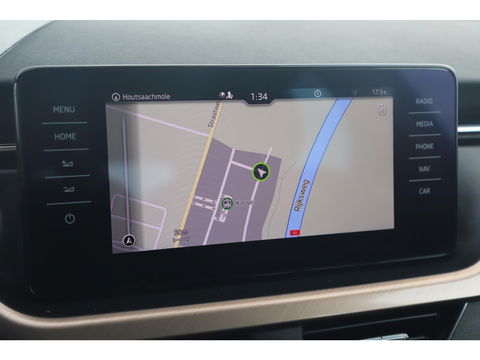 Škoda Kamiq 1.0 TSI Business Edition 116PK Virtual Cockpit Navigatie Stoelverwarming Clima Cruise Parkeersensors 16 inch LMV Carplay Android Getint Glas