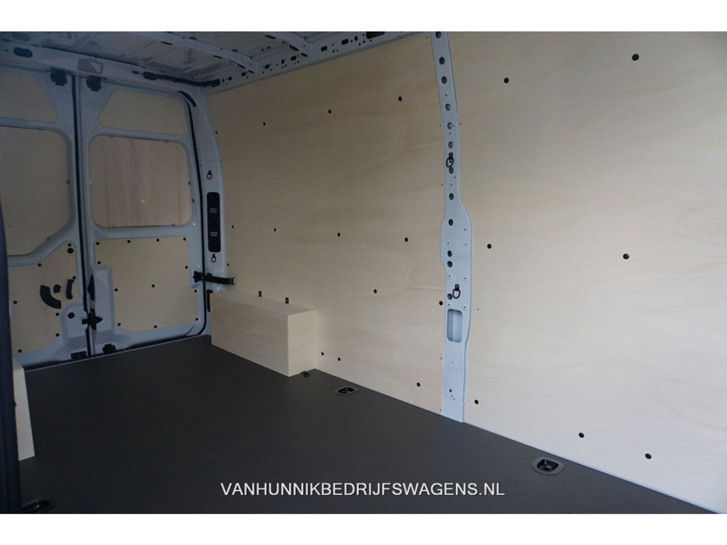 Renault Master T35 2.3 150PK L3H2 BPM VRIJ!! Navi, Cam, Betimmering, Trekhaak, 2x Schuifdeur!! NR. 310