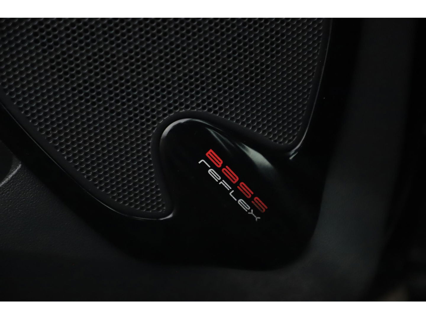 Renault Clio 0.9 TCe Zen 90PK NAP! Navigatie Bluetooth Airco Cruise 16 inch LMV Bass Reflex