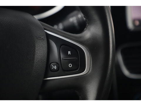 Renault Clio 0.9 TCe Zen 90PK NAP! Navigatie Bluetooth Airco Cruise 16 inch LMV Bass Reflex