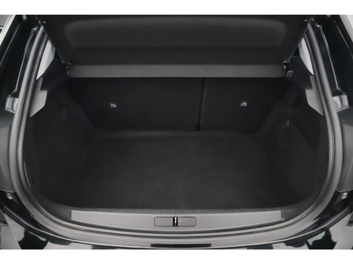 Opel Corsa 1.2 Edition 102PK Navigatie Carplay Android Airco Cruise Bluetooth Elektrische Ramen