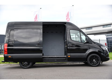 Mercedes-Benz Sprinter 316 RWD 2.2 CDI L2H2 Black Edition 360 Camera, Cruise, Carplay, Navi, Automaat, Led, 164PK, Multimedia, Uniek!