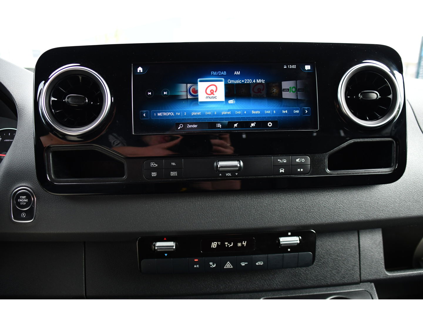 Mercedes-Benz Sprinter 316 RWD 2.2 CDI L2H2 Black Edition 360 Camera, Cruise, Carplay, Navi, Automaat, Led, 164PK, Multimedia, Uniek!