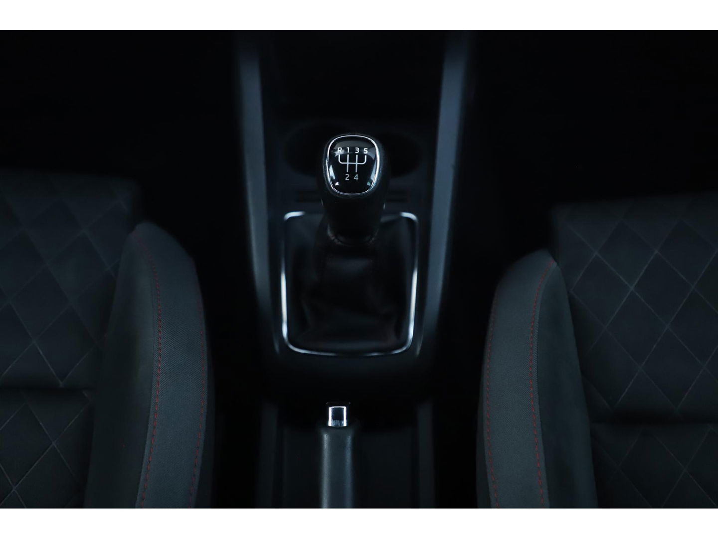 Škoda Fabia Combi 1.0 TSI Monte Carlo 95PK Sportstoelen Navigatie Clima Cruise Bluetooth Parkeersensor Front Assist 17 inch LMV