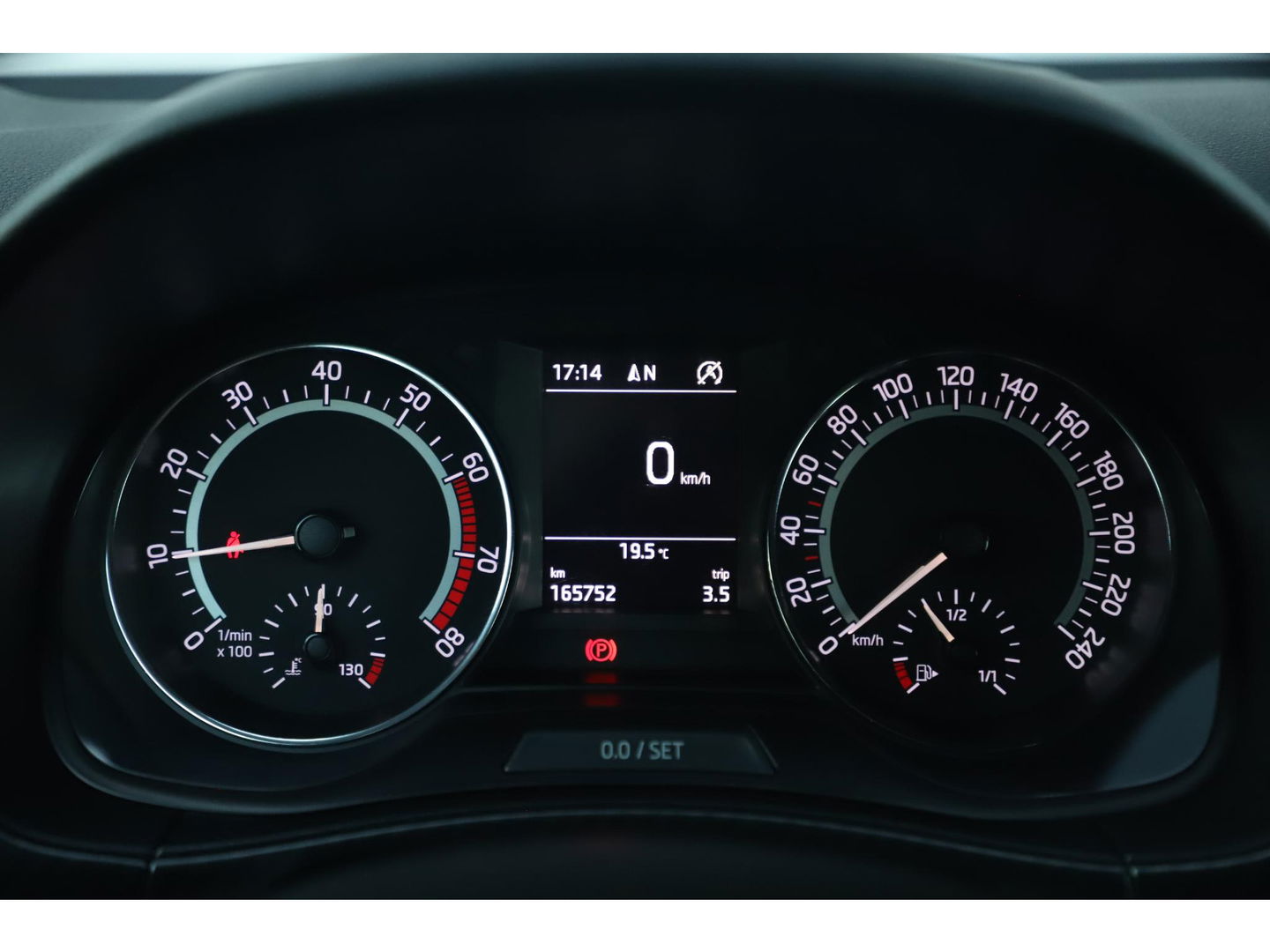Škoda Fabia Combi 1.0 TSI Monte Carlo 95PK Sportstoelen Navigatie Clima Cruise Bluetooth Parkeersensor Front Assist 17 inch LMV