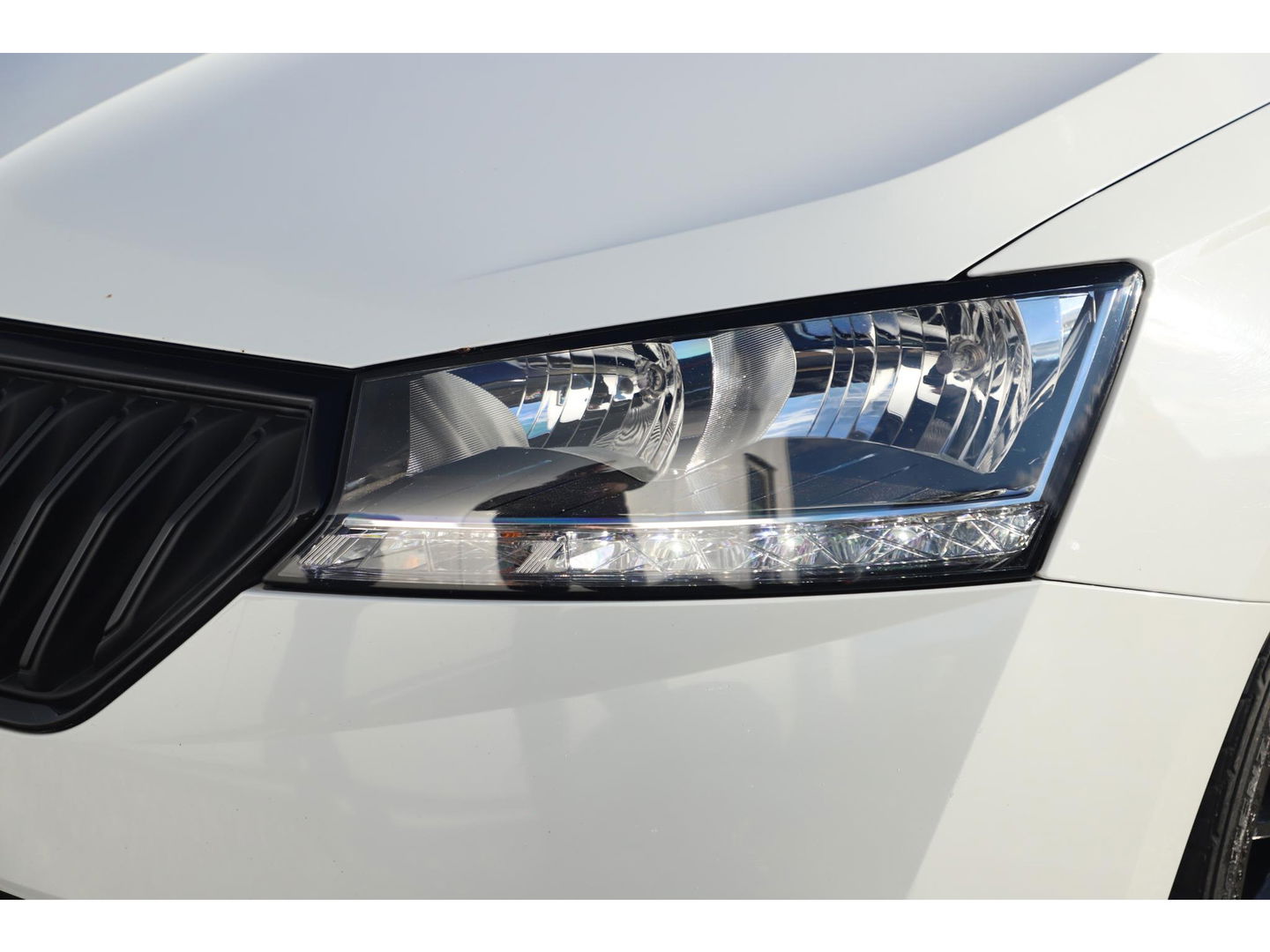 Škoda Fabia Combi 1.0 TSI Monte Carlo 95PK Sportstoelen Navigatie Clima Cruise Bluetooth Parkeersensor Front Assist 17 inch LMV