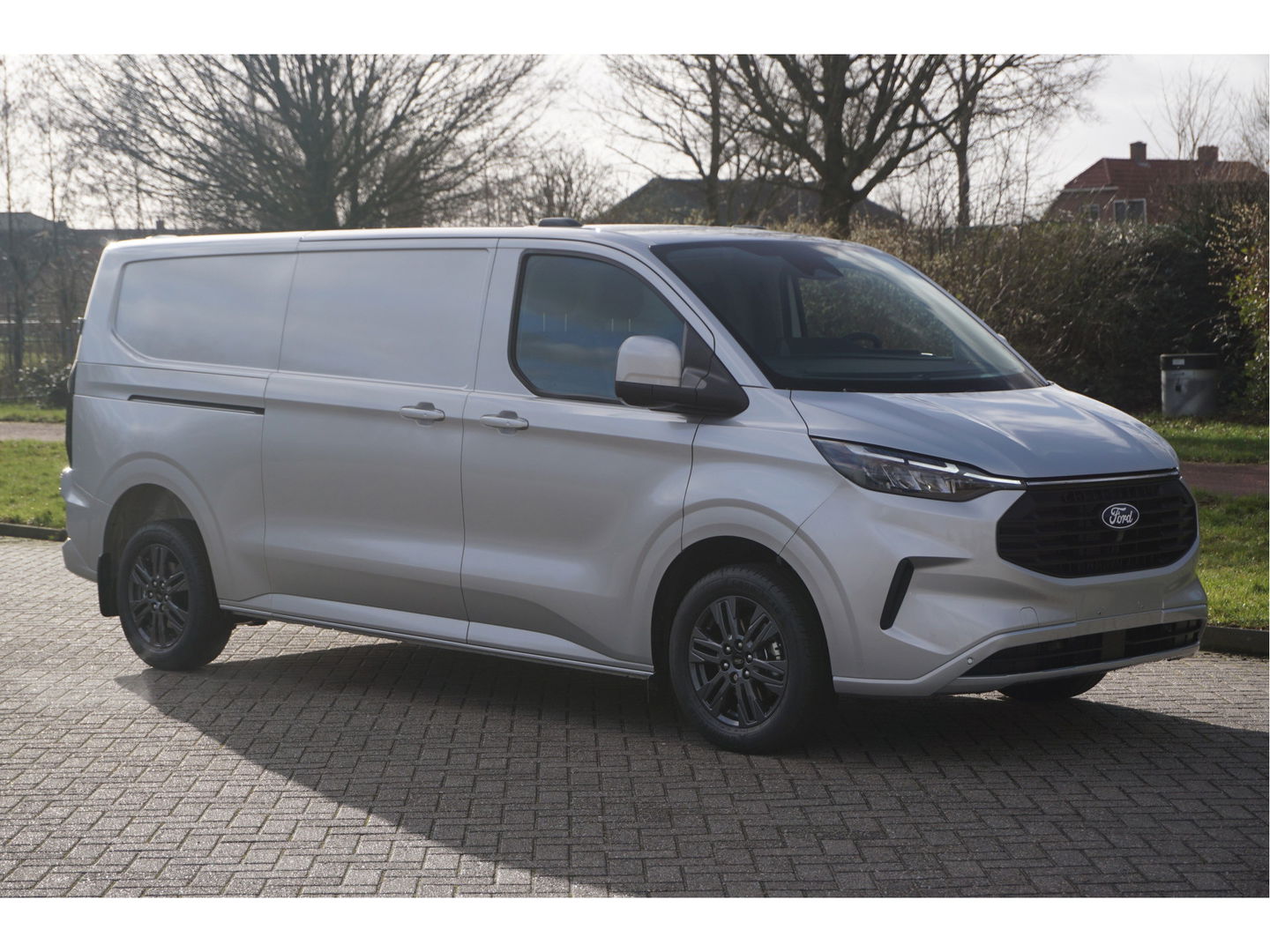 Ford Transit Custom 320L 170PK Aut. Limited BPM VRIJ!! 13" Navi, Adap. Cruise, Camera, 17" LM, LED!! NR. 465