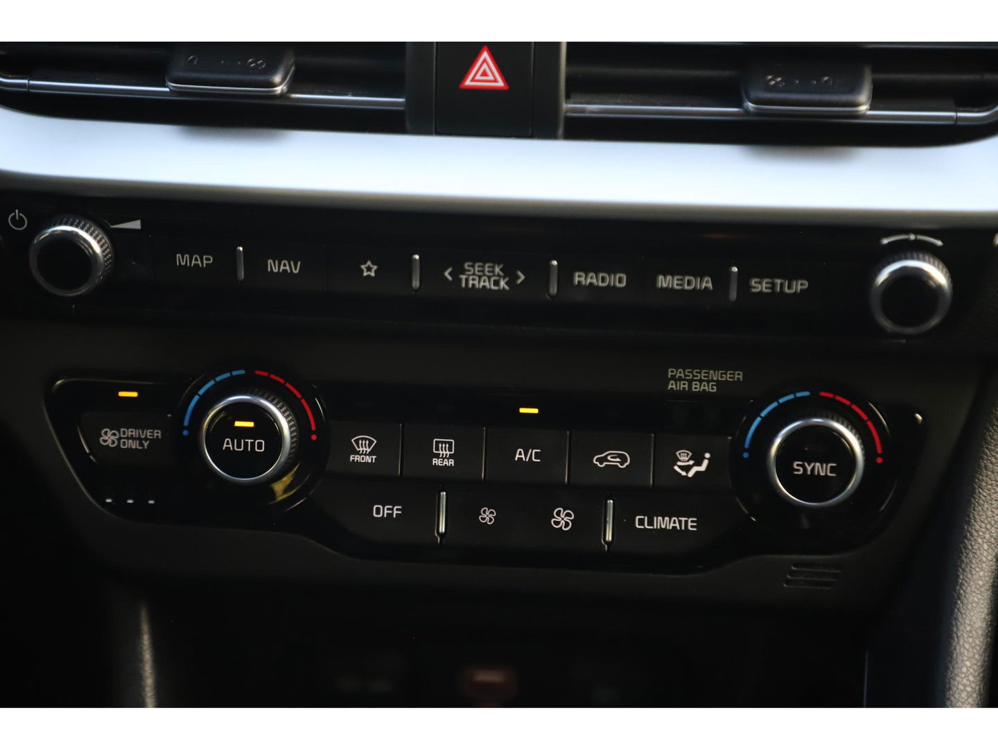 Kia Niro 1.6 GDi Hybrid DynamicLine Nieuw Model Half Leder Navigatie Achteruitrijcamera Carplay Android LED Adaptive Cruise Lane Assist