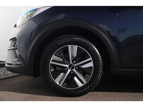 Kia Niro 1.6 GDi Hybrid DynamicLine Nieuw Model Half Leder Navigatie Achteruitrijcamera Carplay Android LED Adaptive Cruise Lane Assist