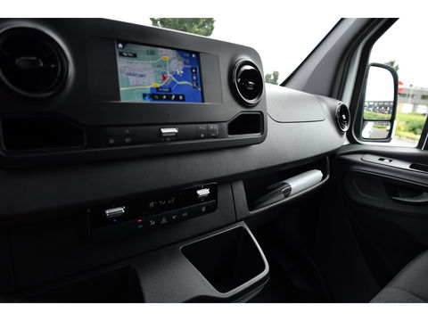 Mercedes-Benz Sprinter 317 1.9 CDI L2H2 RWD Cruise, Carplay, 170PK, Stoelverwarming, LED, Automaat, NAVI, VERKOCHT...Gefeliciteerd Osco!