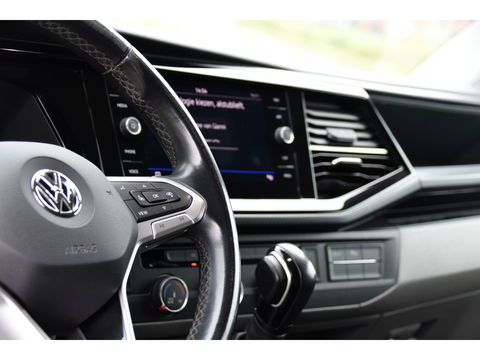 Volkswagen Transporter 2.0 TDI L2H1 30 Bulli Virtual, Adaptieve Cruise, Camera, Carplay, Multimedia, Trekhaak, Led, Automaat, UNIEK!