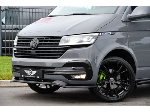 Volkswagen Transporter 2.0 TDI L2H1 30 Bulli Virtual, Adaptieve Cruise, Camera, Carplay, Multimedia, Trekhaak, Led, Automaat, UNIEK!