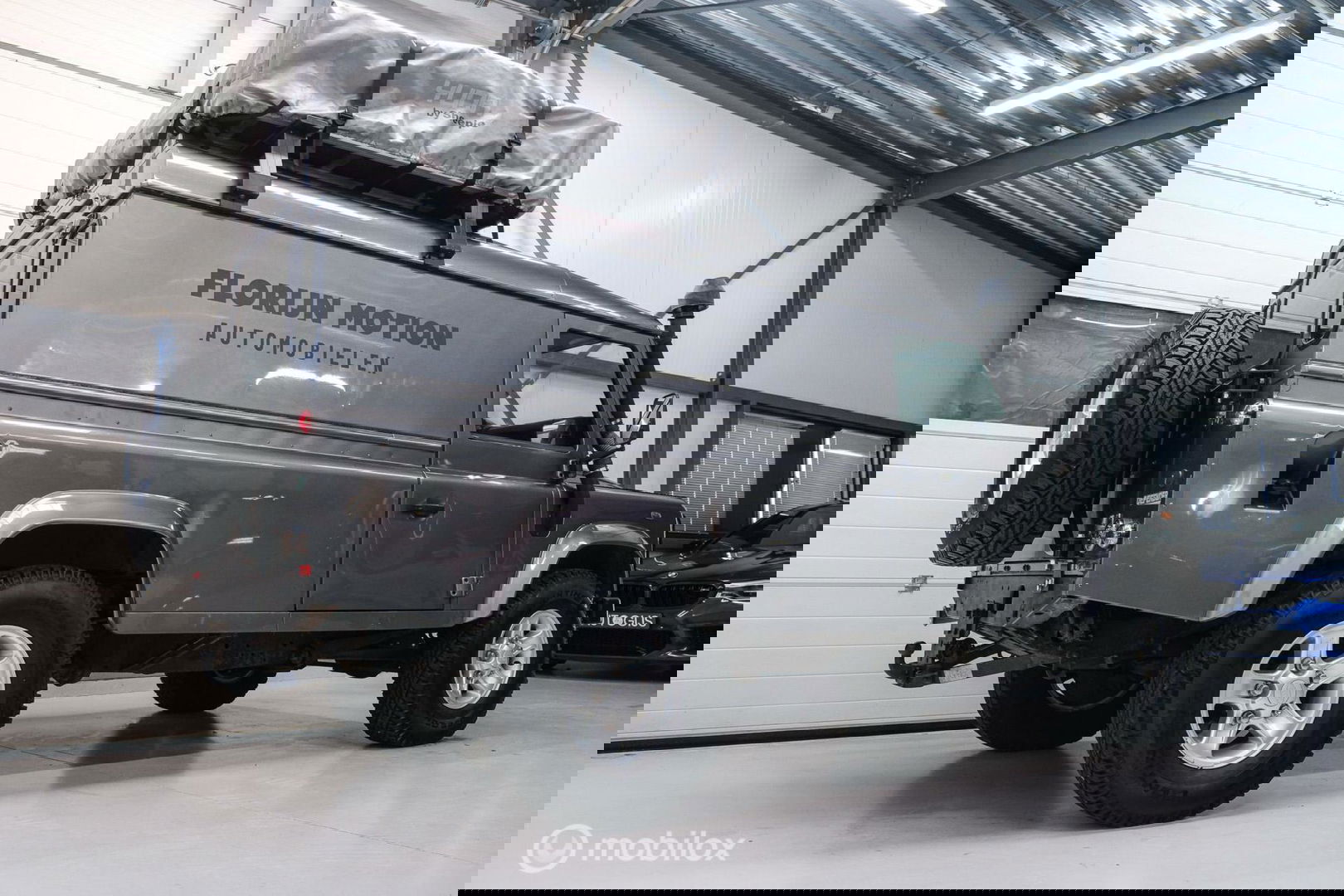 Land Rover Defender 2.4 TD 110" | Overlander | Airco | led | daktent | keuken | camper |