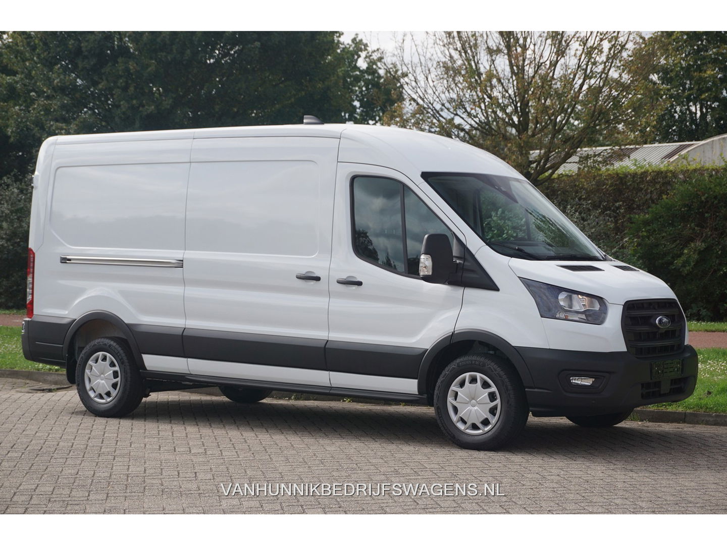 Ford Transit 350L 130PK L3H2 Trend BPM VRIJ!! Clima, 12" Sync 4 Navi, 270º deur, PDC, Trekhaak!! NR. 303