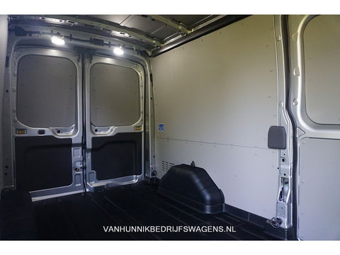 Ford Transit 350L 130PK L3H2 Trend BPM VRIJ!! Clima, 12" Sync 4 Navi, 270º deur, PDC, Trekhaak!! NR. 303