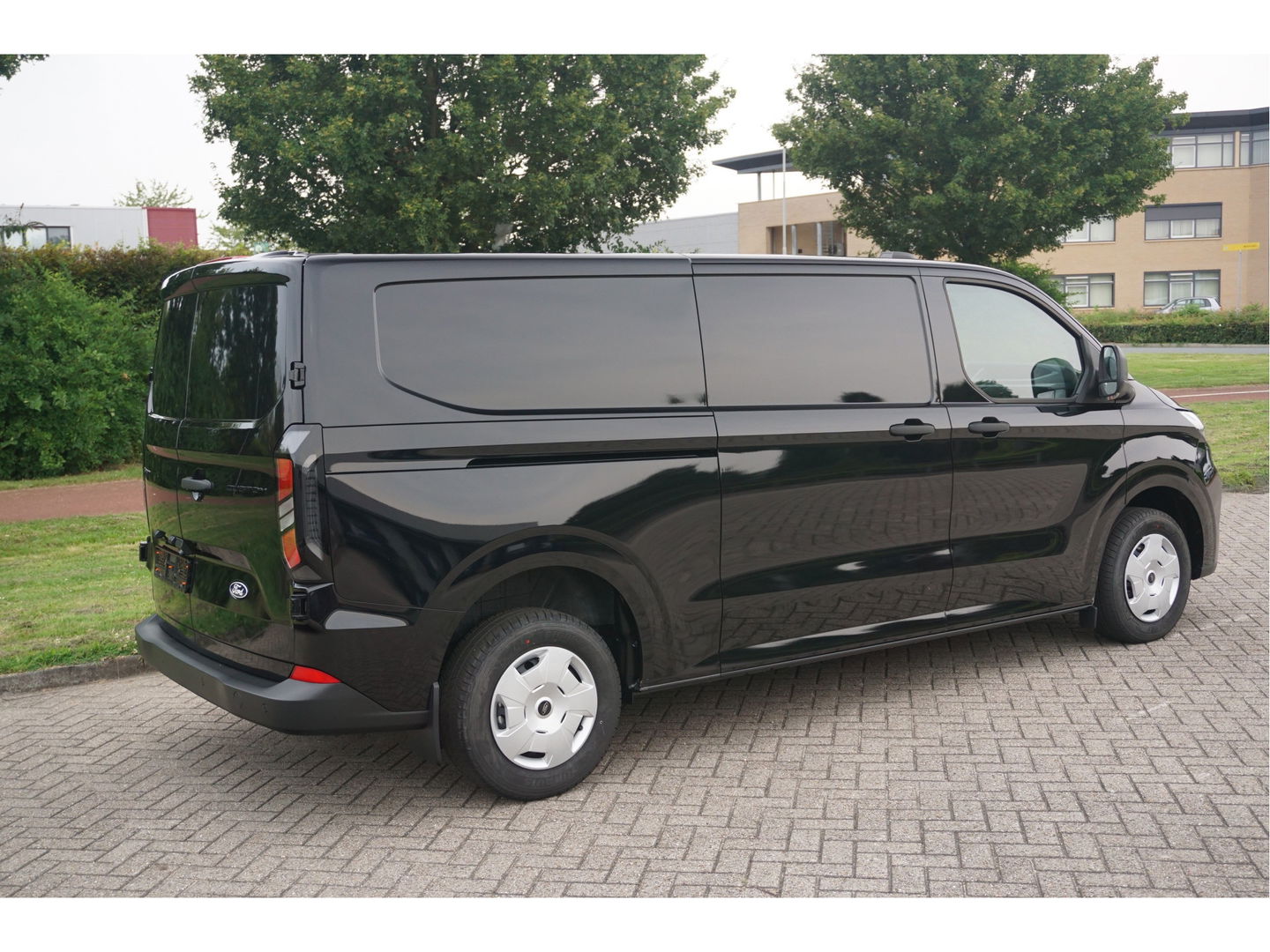 Ford Transit Custom 320L 170PK Trend AUT BPM VRIJ!! Navi, Cam, Adap. Cruise, 2x schuifdeur!! NR. 382