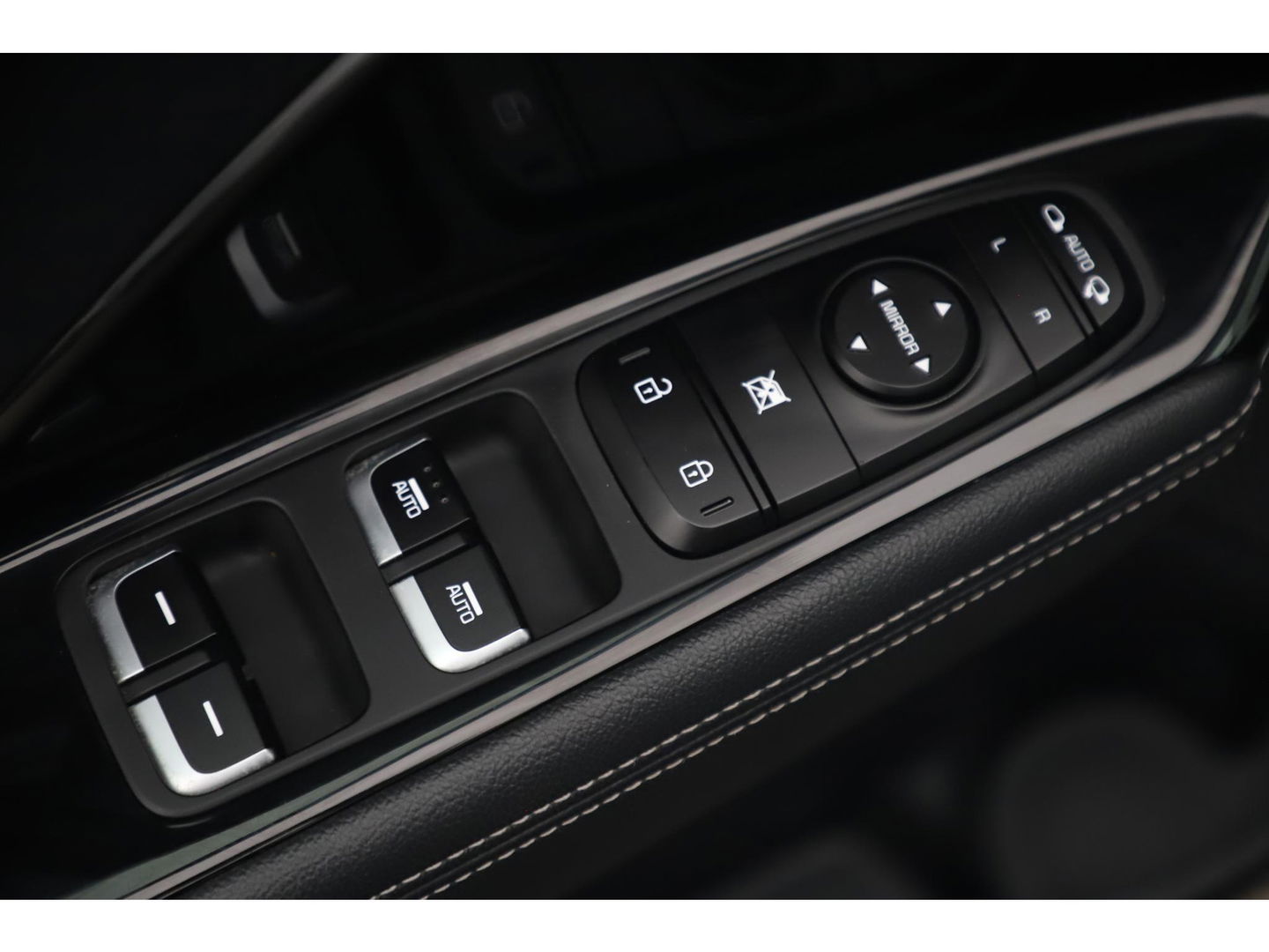 Kia Niro 1.6 GDi Hybrid DynamicLine 20X OP VOORRAAD! 140PK Automaat Half Leder Navigatie Camera Clima Adaptive Cruise Lane Assist