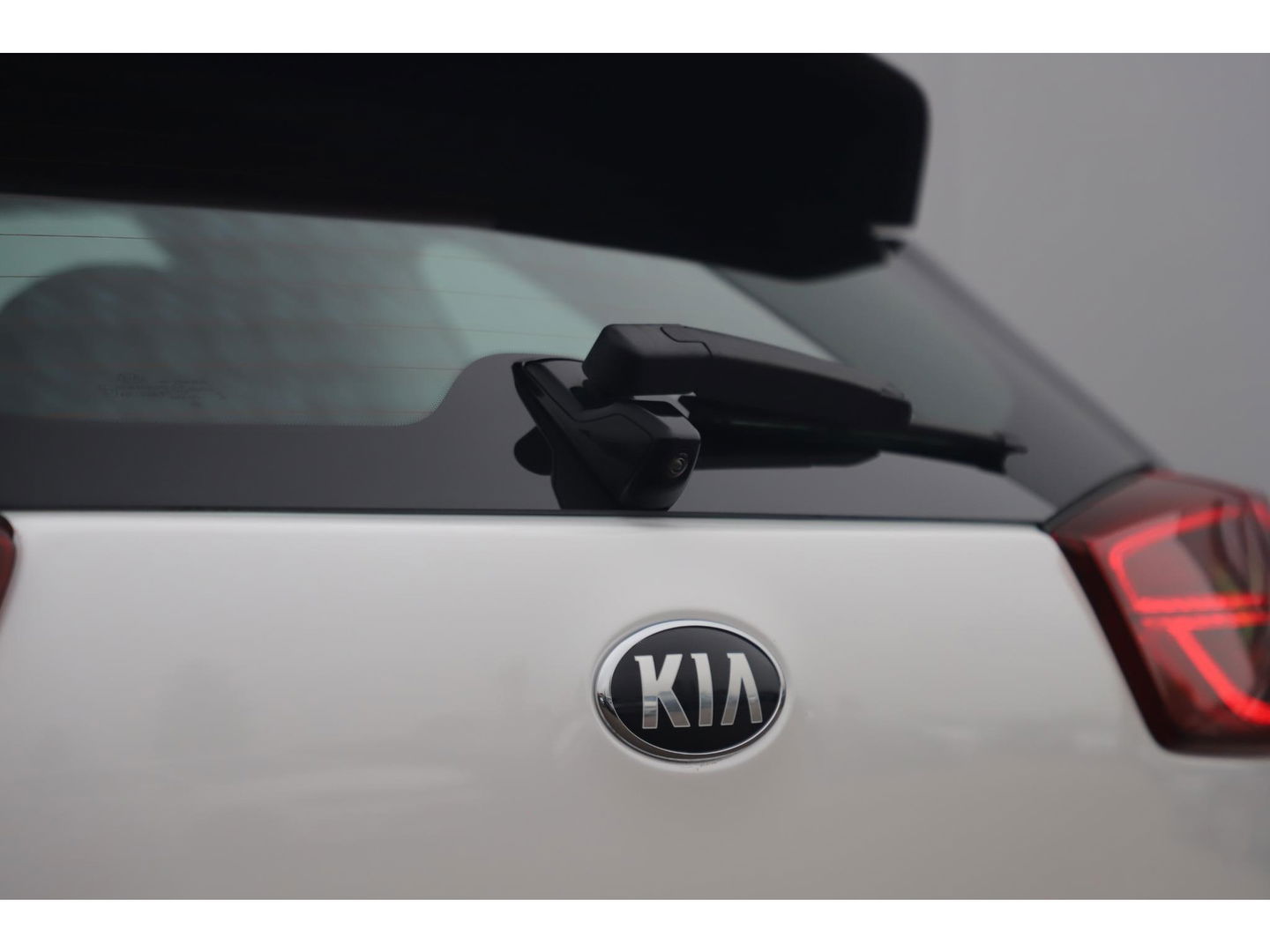 Kia Niro 1.6 GDi Hybrid DynamicLine 20X OP VOORRAAD! 140PK Automaat Half Leder Navigatie Camera Clima Adaptive Cruise Lane Assist